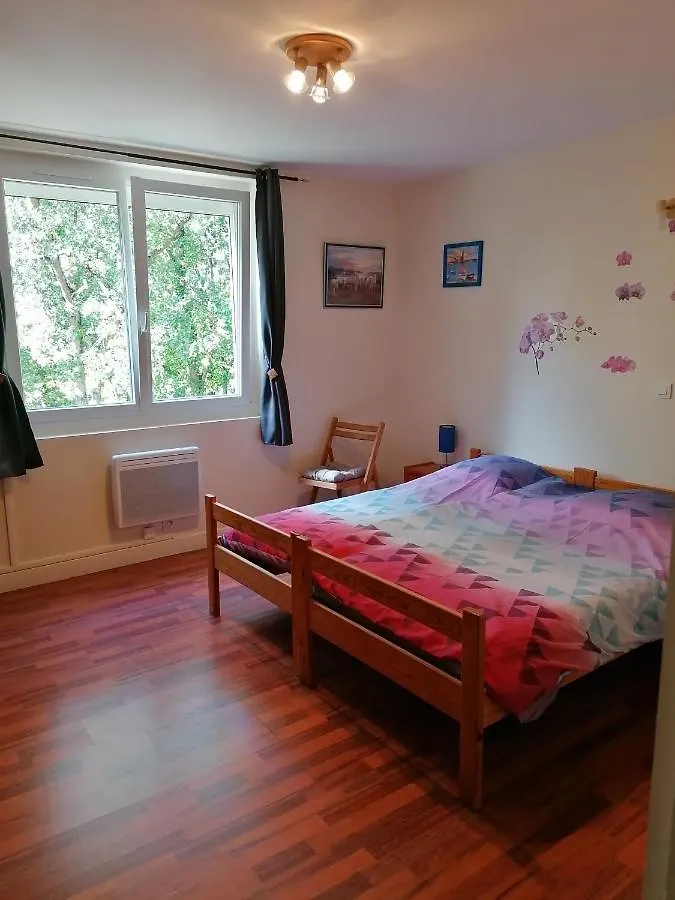 Gite Chez Pierrette Valence-sur-Baise 0*,